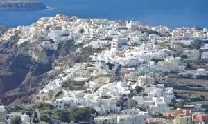 Pogoda na Santorini w różnych miesiącach: co warto wiedzieć przed podróżą