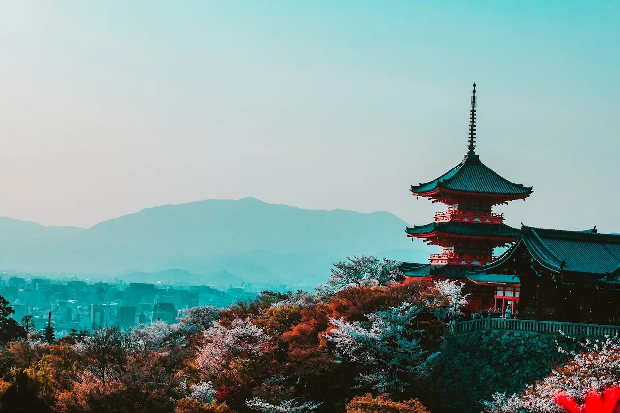 Ciekawostki o Japonii co warto wiedzieć przed podróżą do Kraju Kwitnącej Wiśni