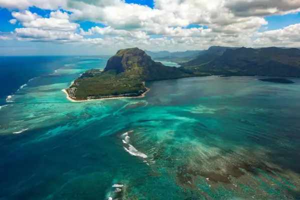 Przewodnik po mapach i lokalizacji rajskiego Mauritius